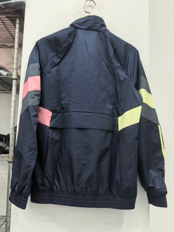 24/25 JUV black Windbreaker