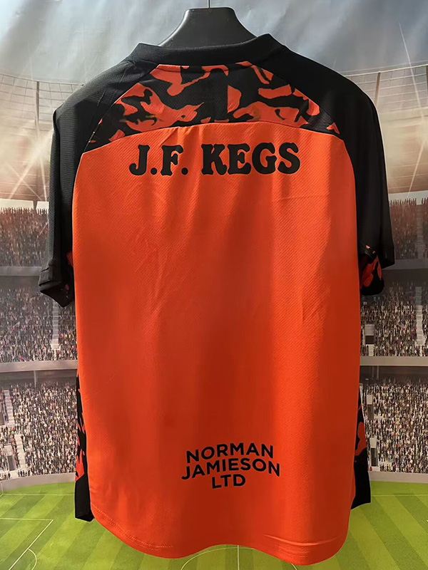 26-27 Dundee United Home Fans Soccer Jersey