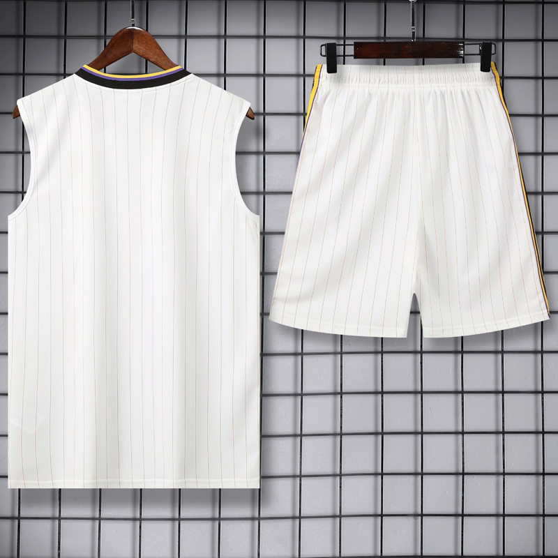 25-26 Man Utd White Tank top and shorts suit