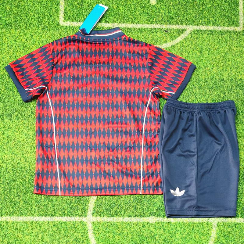 25-26 Bayern Red Casual Edition Kids Training
