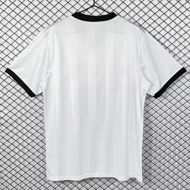 1986-1987 Wolves Away Retro Soccer Jersey