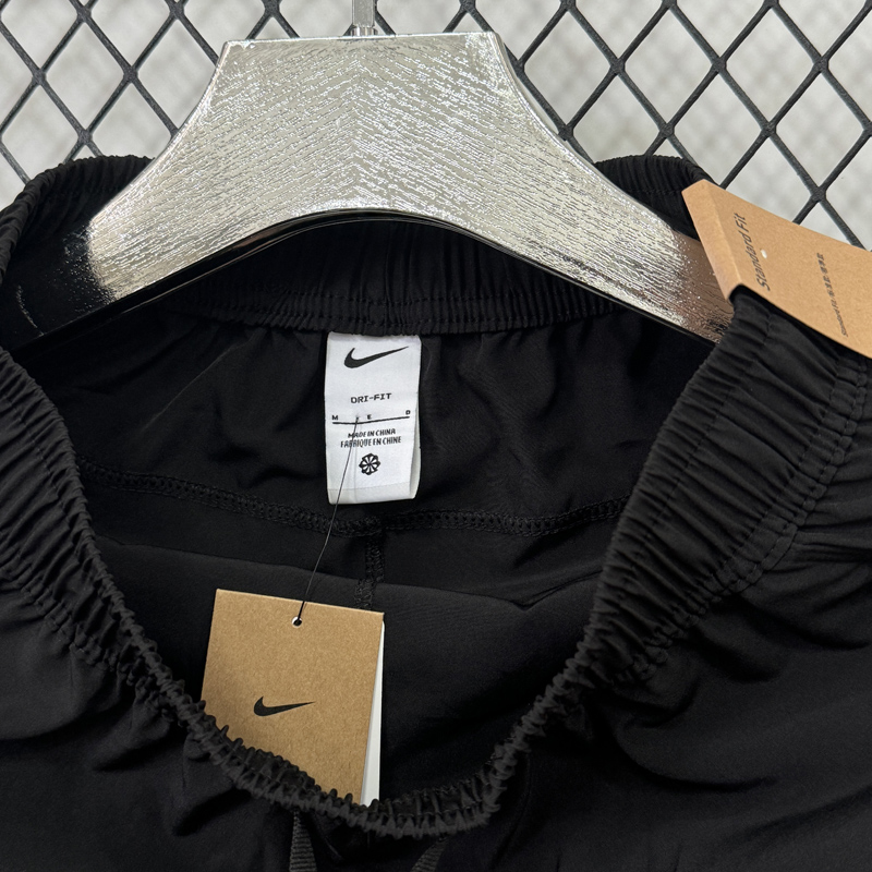 D704 NK Black Casual Short Pants