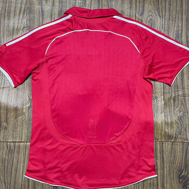 2006-2007 LIV Home Retro Soccer Jersey