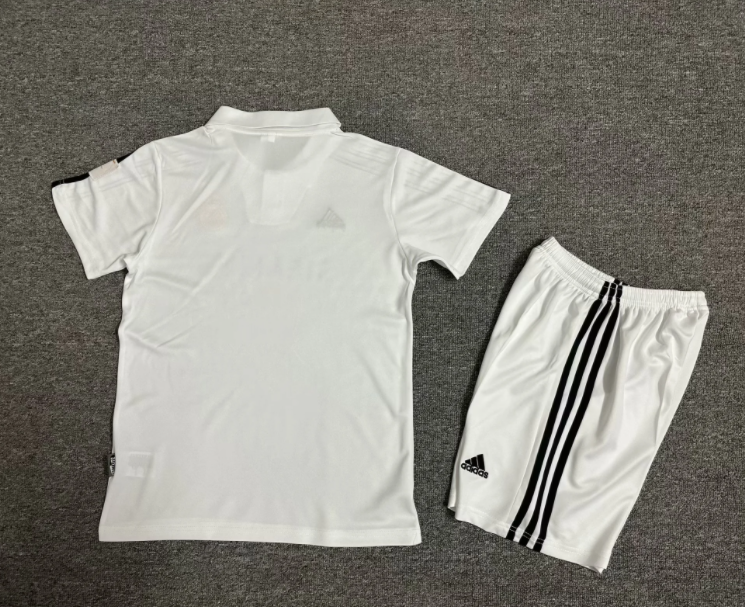 2003-2004 RMA Home Kids Retro Soccer Jersey