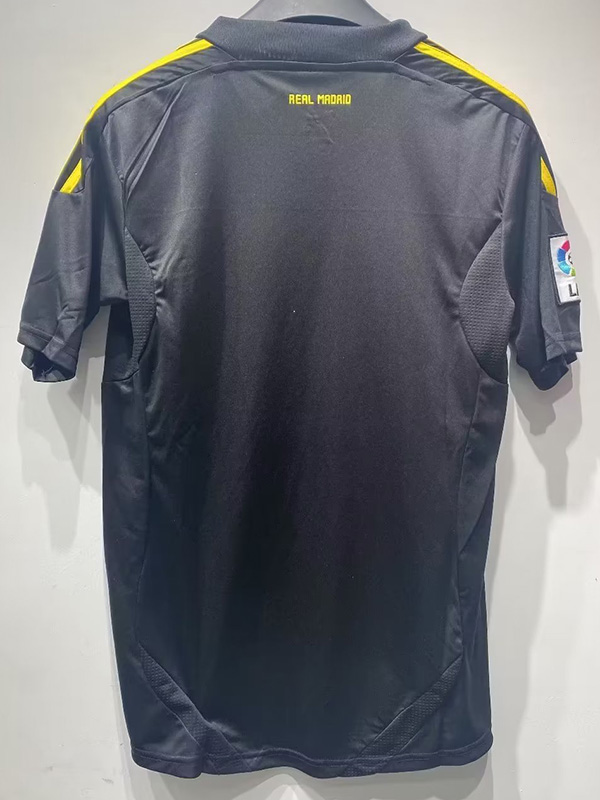 2011-2012 RMA Black GoalKeeper Retro Soccer Jersey