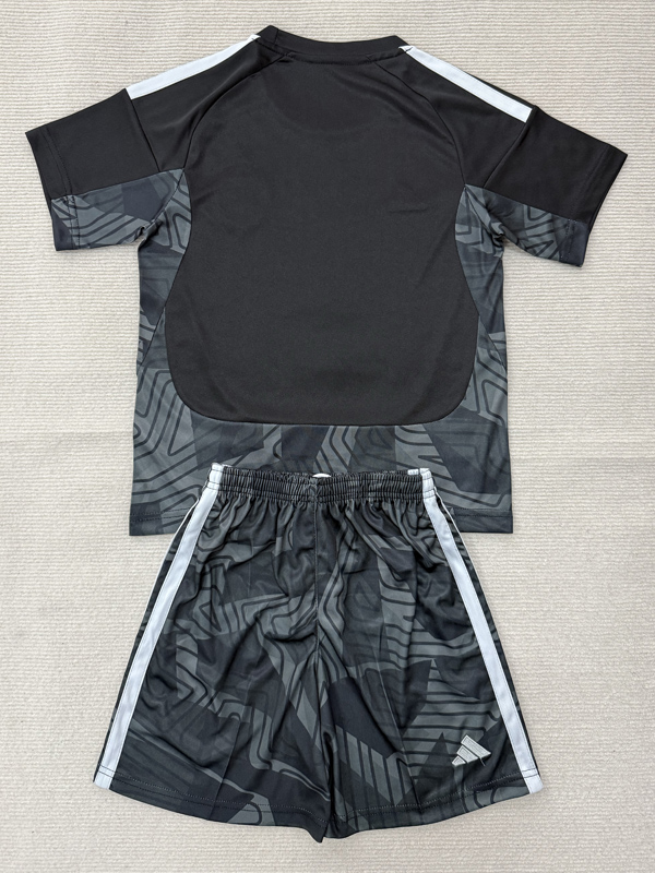 26-27 Celtic Black Goalkeeper Kids Soccer Jersey