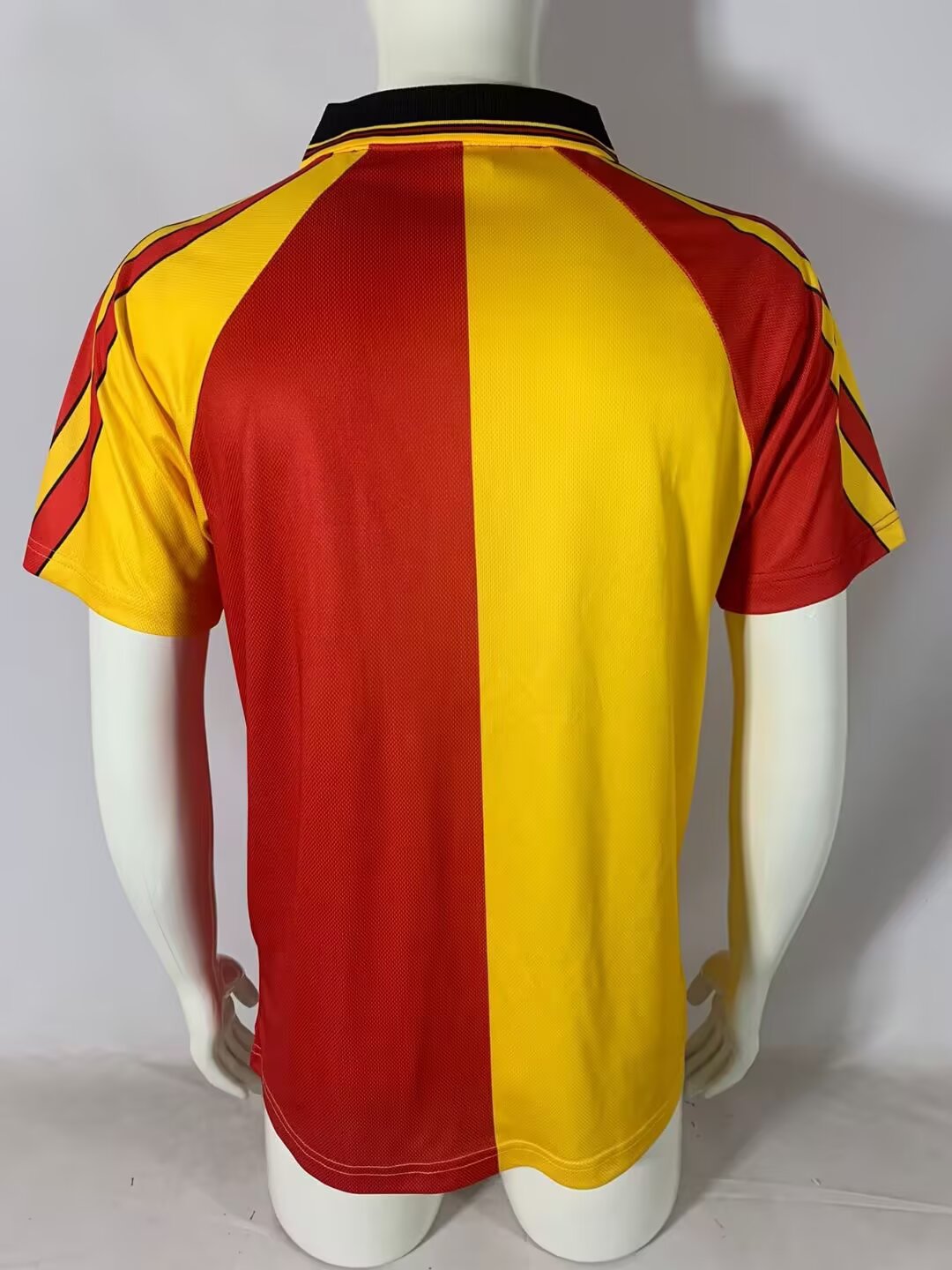 1998-1999 Galatasaray Home Retro Soccer Jersey
