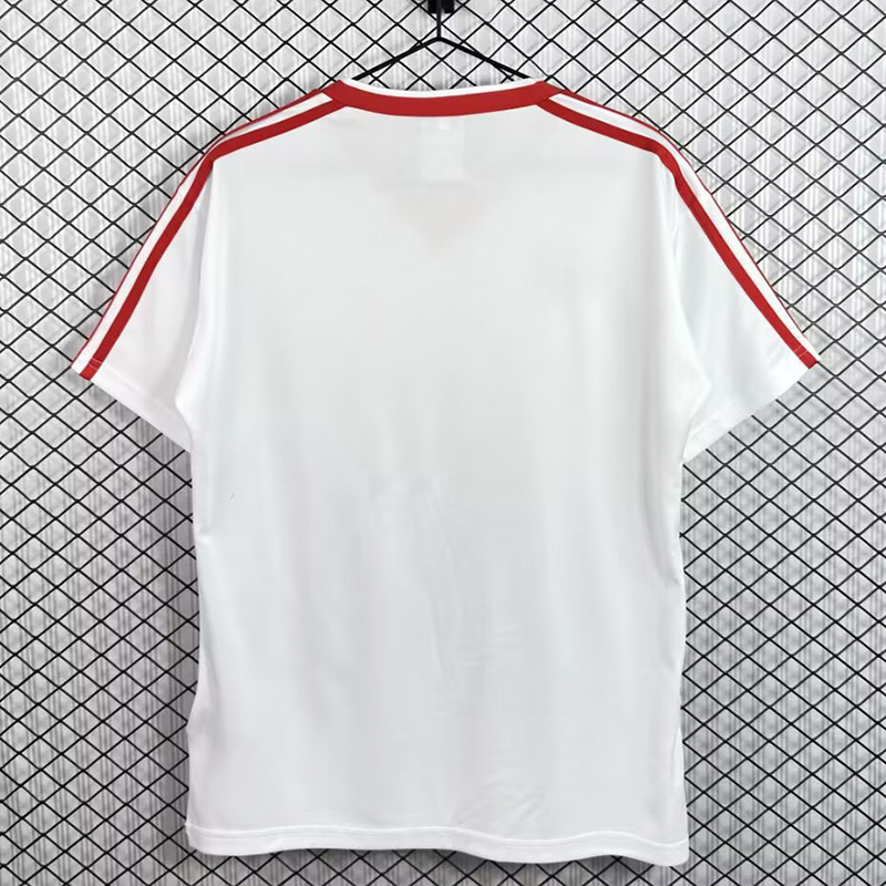 1986 Poland Home Retro Soccer Jersey