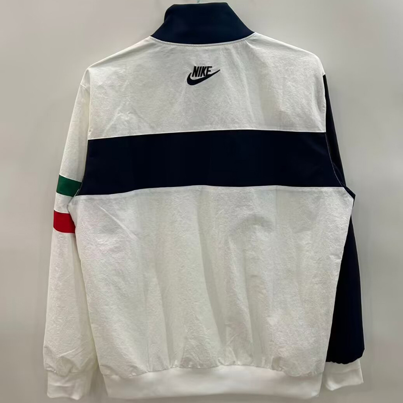 25-26 Italy White Windbreaker