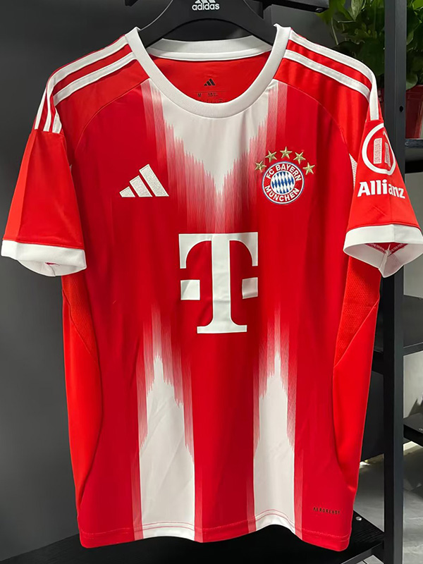 25-26 Bayern Home Fans Soccer Jersey