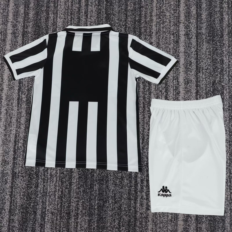 1995-1997 JUV Home Kids Retro Soccer Jersey
