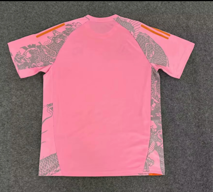 25-26 RMA Pink Special Edition Fans Training Shirts *龙