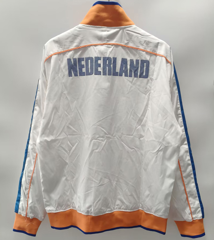 2010-2011 荷 White Retro Windbreaker