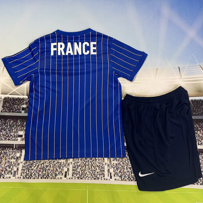 26-27 France Grey Kids Training