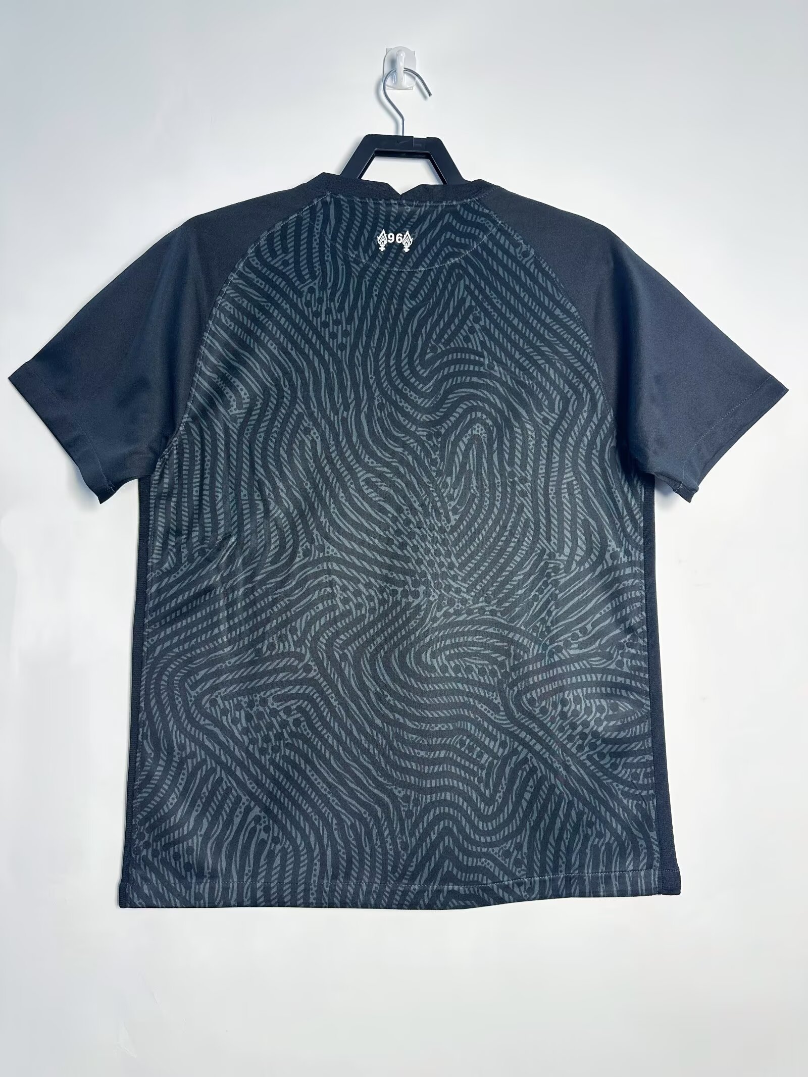 20-21 LIV Black goalkeeper Retro Soccer Jersey