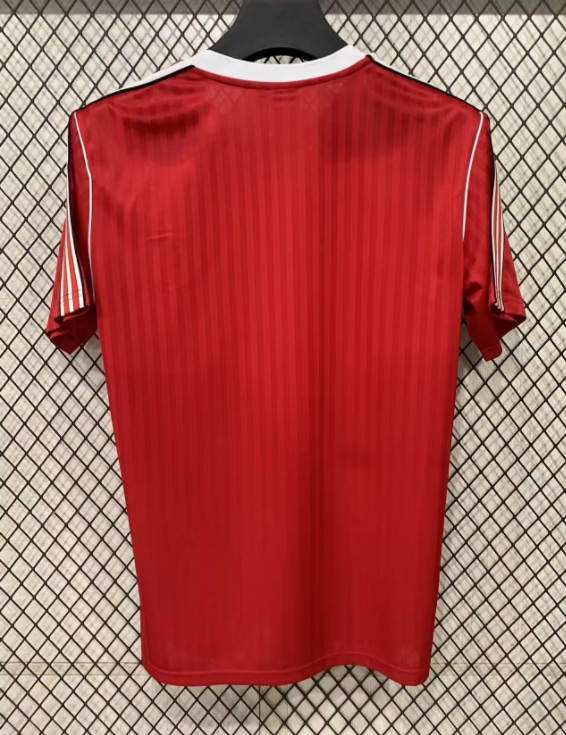 25-26 Man Utd Red Retro Edition Training shirts