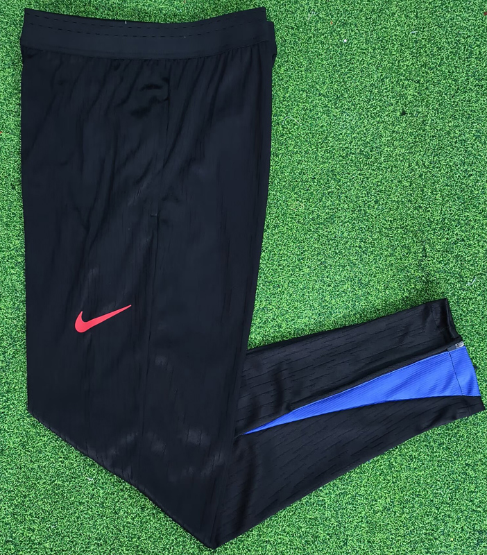25-26 PSG Black Training Long Pants (Have Pocket)