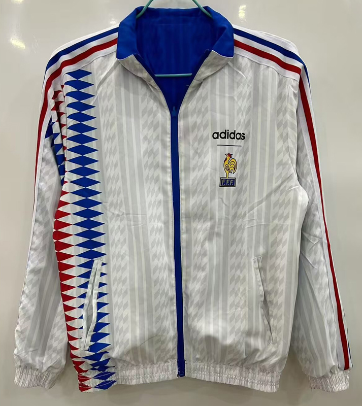 25-26 France Blue & White Double Sided Windbreaker (双面风衣)