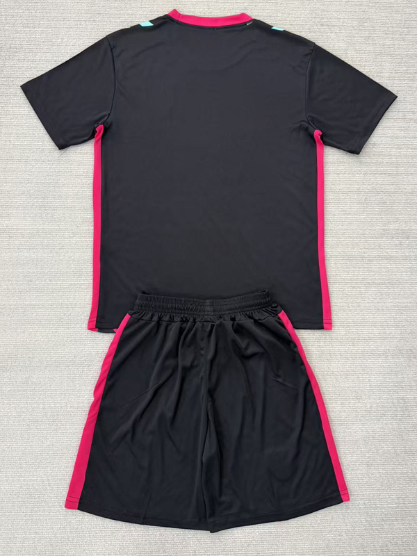 25-26 Sunderland Black GoalKeeper Kids Soccer Jersey