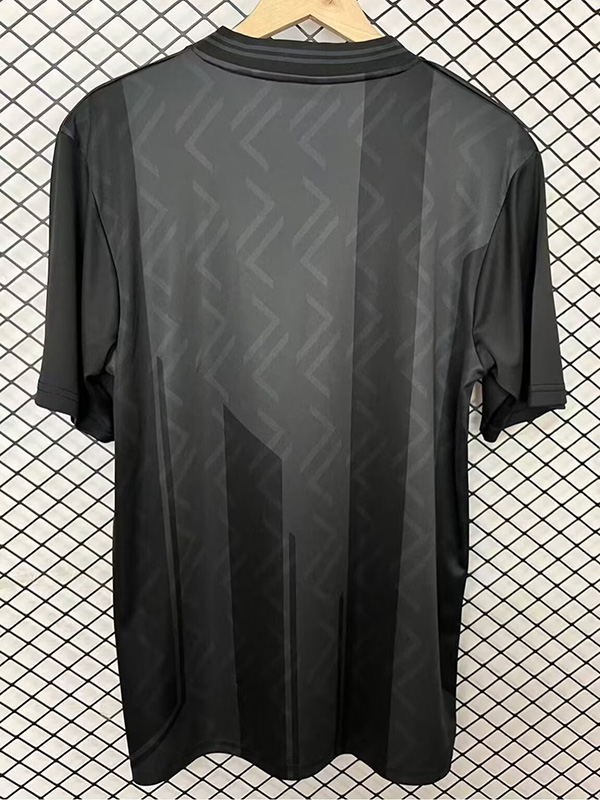 1993-1995 Southampton Black Retro Soccer Jersey