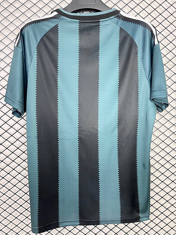 25-26 Celtic Black Green Special Edition Fans Soccer Jersey