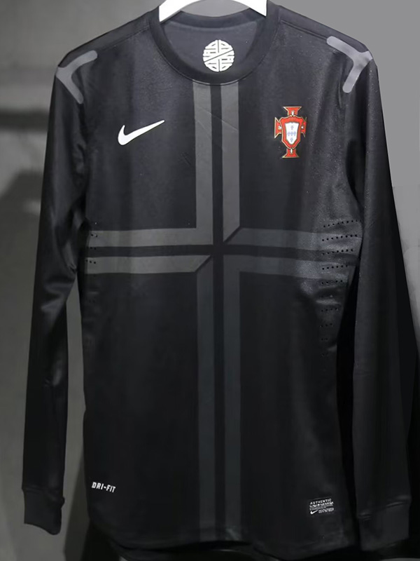 2013 Portugal Away Player Version 长袖球员 Long Sleeve Retro Soccer Jersey