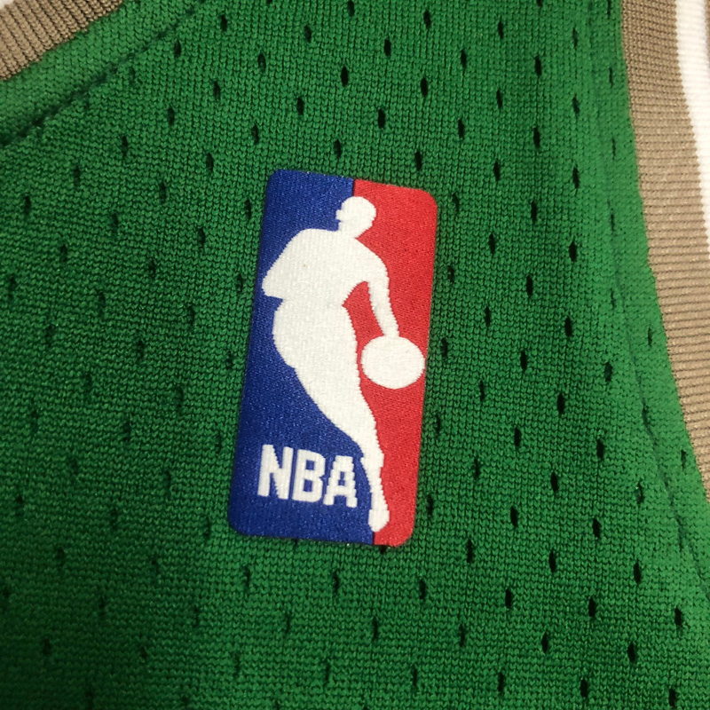 2007-08 CELTICS PIERCE #34 Green Retro Top Qual...