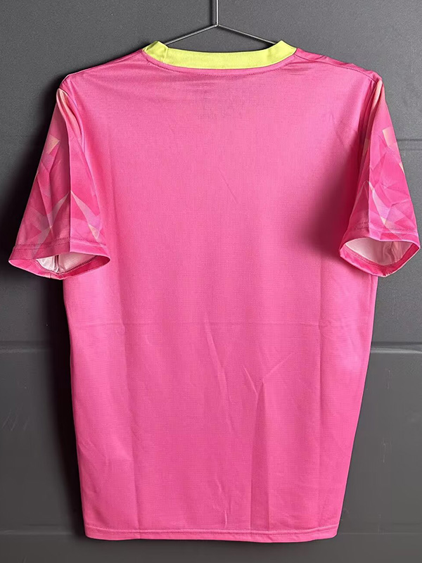 26-27 Portugal Pink Yellow Goalkeeper Fans Soccer Jersey