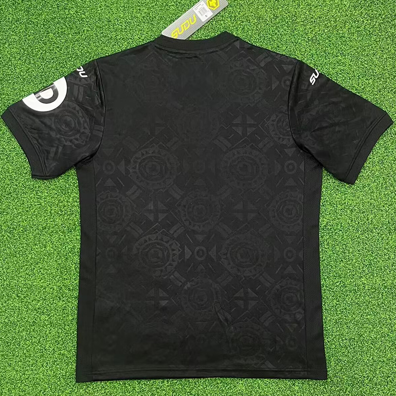 25-26 Wolves Black Goalkeeper Soccer Jersey