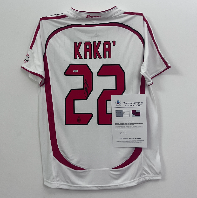 复制2006-2007 ACM Away White Long Sleeve Retro (亲笔签名 号码)