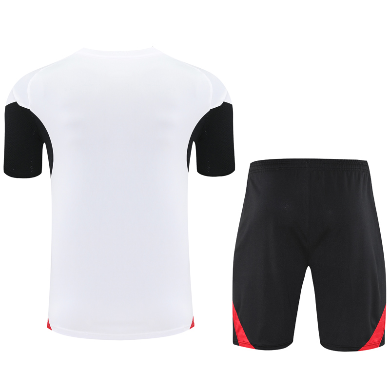 25-26 Man Utd White Training Short Suit