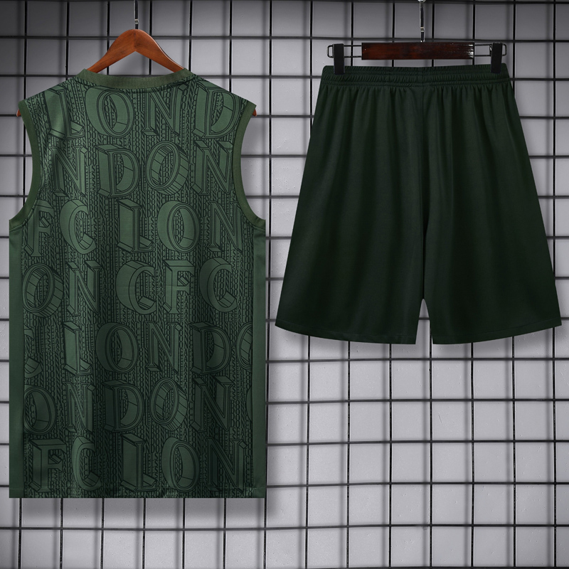 25-26 CHE Dark green Tank top and shorts suit