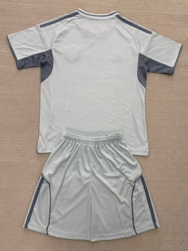 25-26 Los Angeles Grey Kids Training