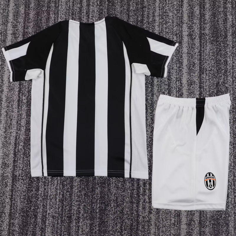 2004-2005 JUV Home Kids Retro Soccer Jersey