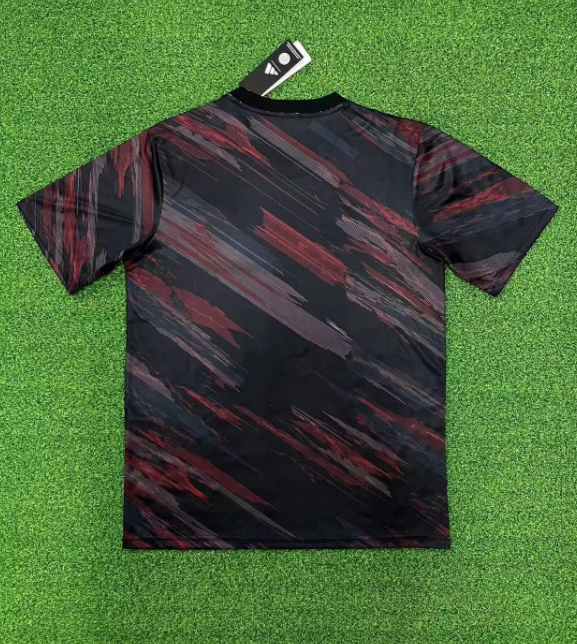 25-26 Bayern Red Black Training shirts