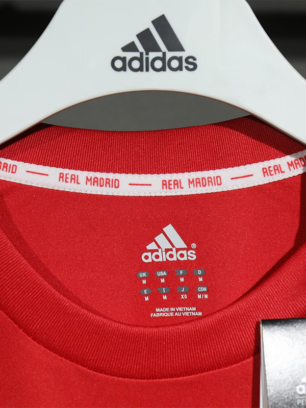 2011-2012 RMA Away Player Version 球员 Retro Soccer Jersey