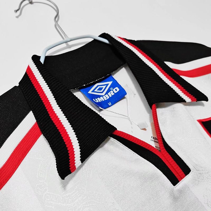 1998-1999 Man Utd Away Long Sleeve Retro Soccer...